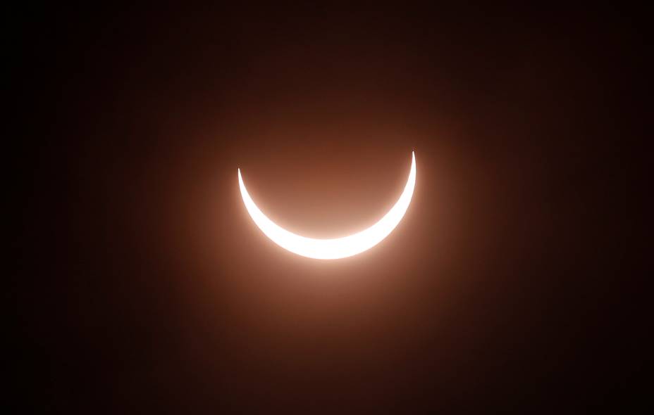 Eclipse solar na Índia (Adnan Abidi/Reuters)